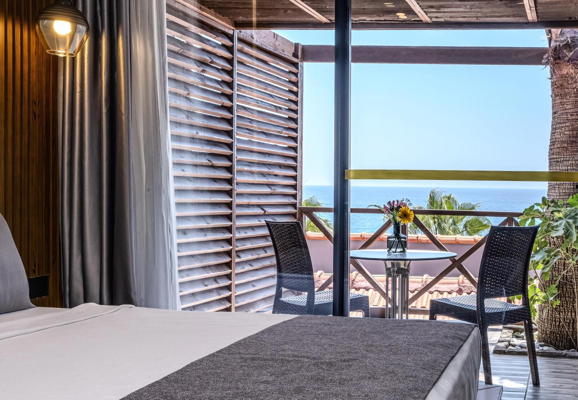 Kızılot Adora Calma Beach Hotel Adults Only מראה חיצוני תמונה