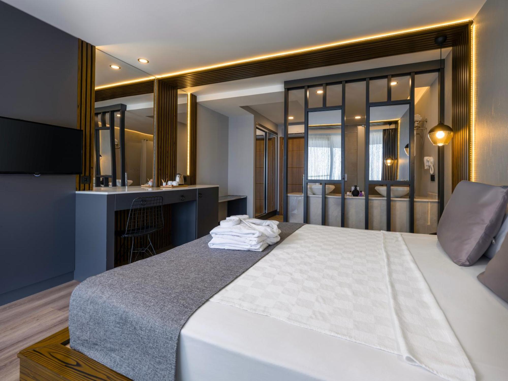 Kızılot Adora Calma Beach Hotel Adults Only מראה חיצוני תמונה