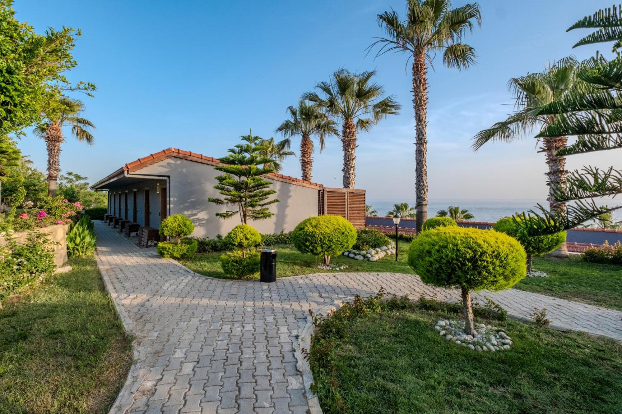 Kızılot Adora Calma Beach Hotel Adults Only מראה חיצוני תמונה